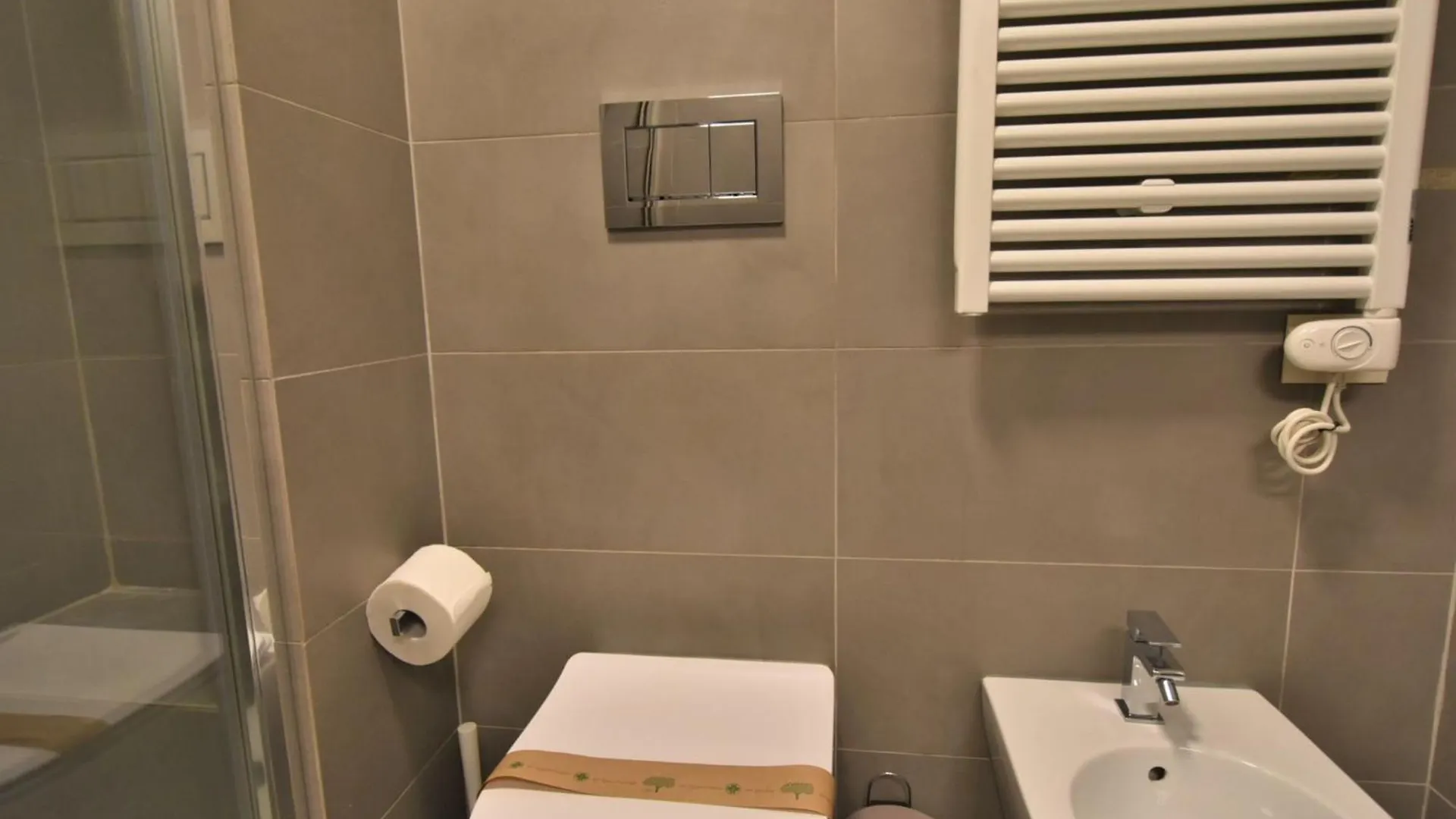 Apartment Gluck Central Station Lofts-1 By Interhome Milan